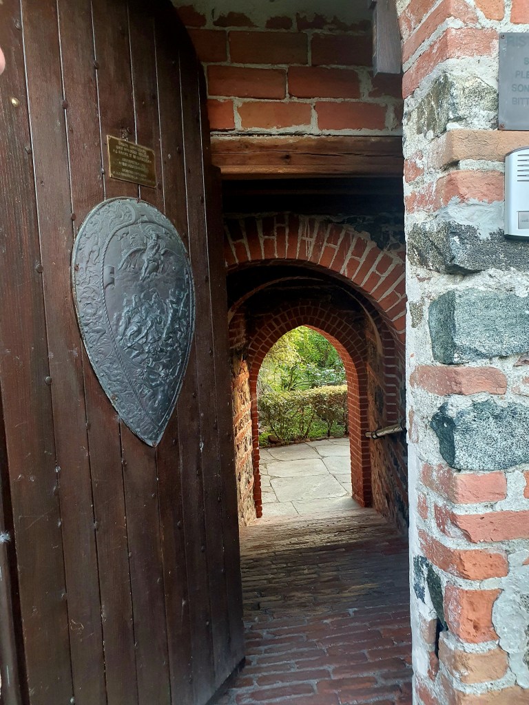 Castello di Pavone Canavese