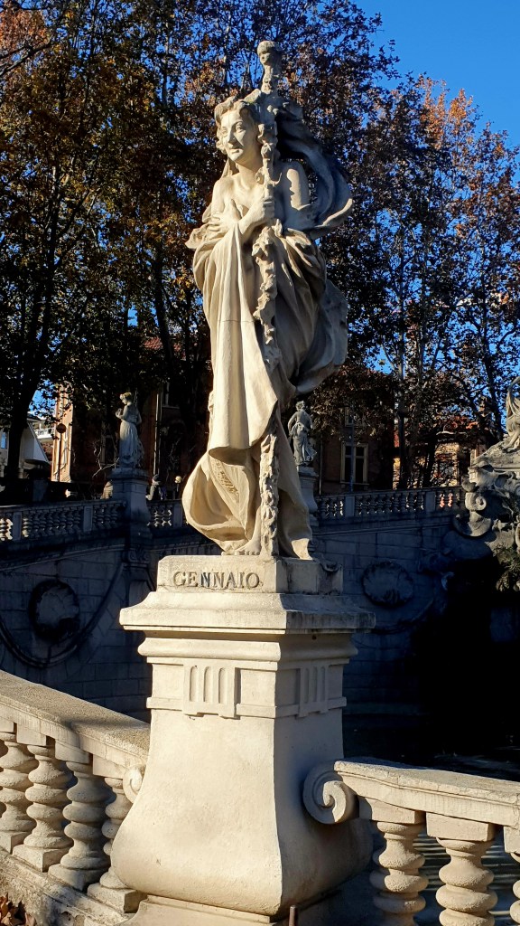 Fontana dei dodici mesi - Torino