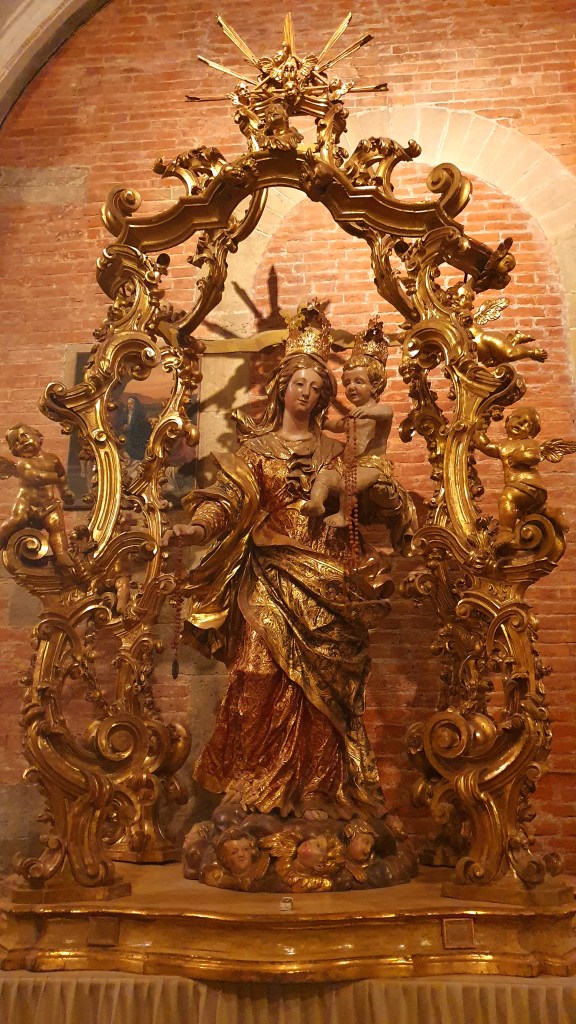 La Madonna del Rosario Basilica di San Michele Maggiore