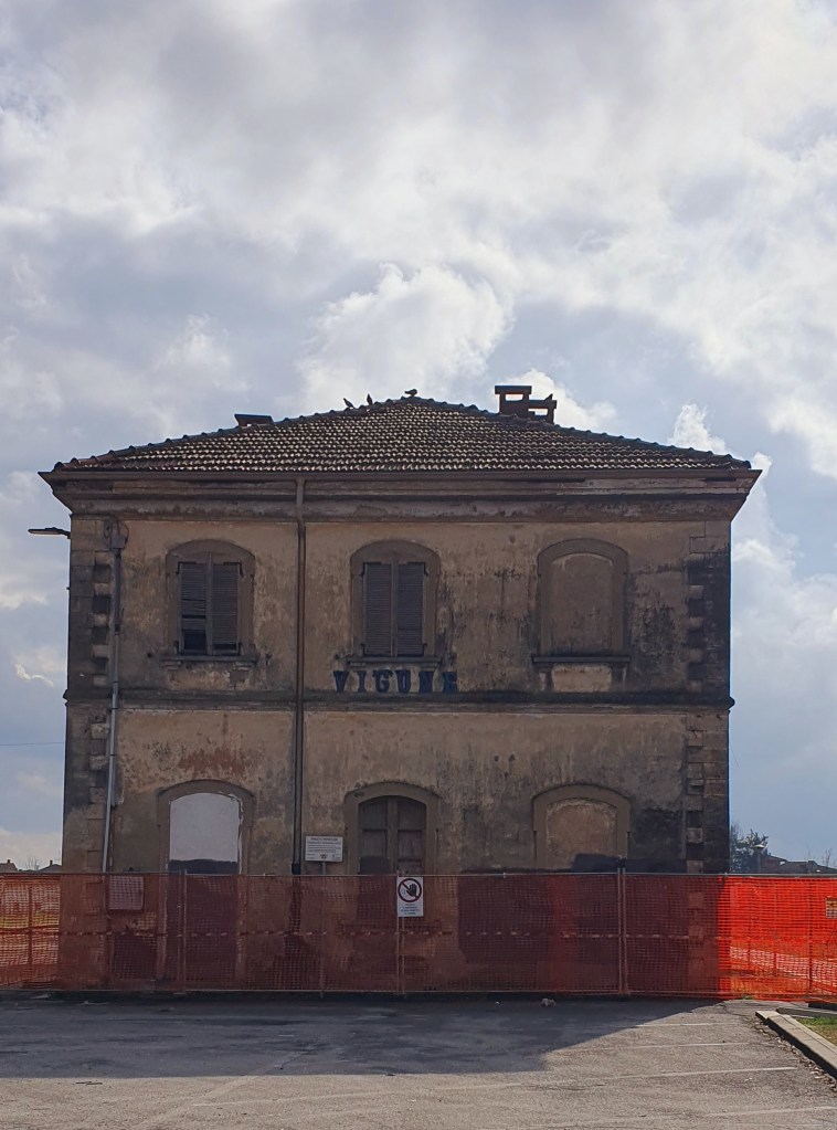 Vecchia stazione di Vigone