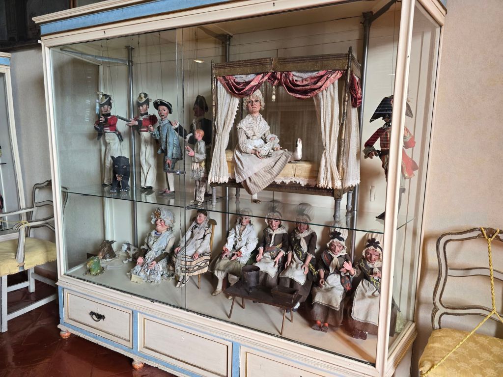 Marionette del teatro Isola Madre