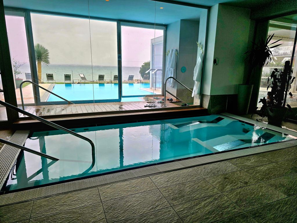 Piscina riscaldata Hotel Ocelle