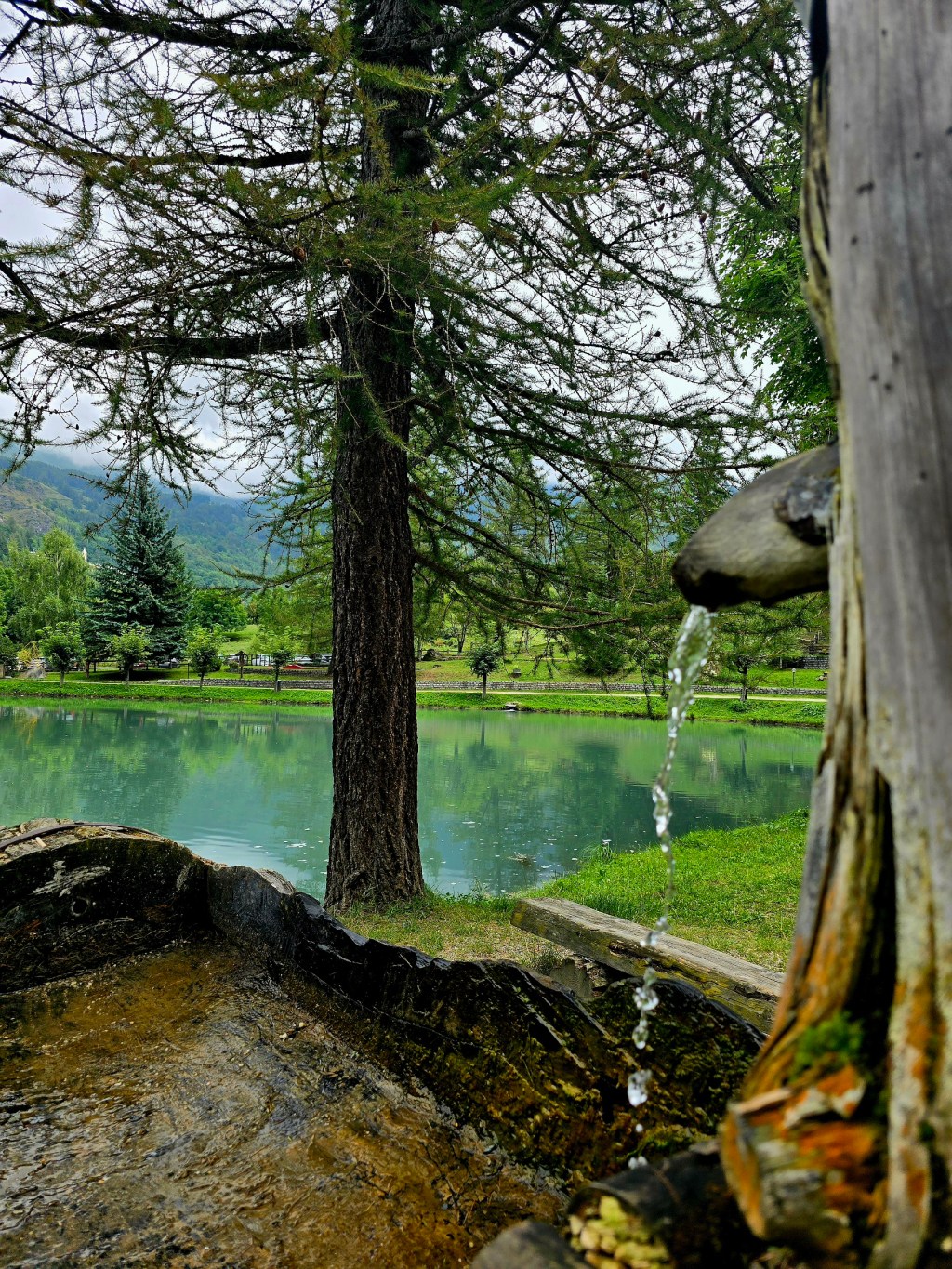Scopri la magia del Lago Laux: natura e tranquillità a portata di mano | Sposini in&nbsp;viaggio