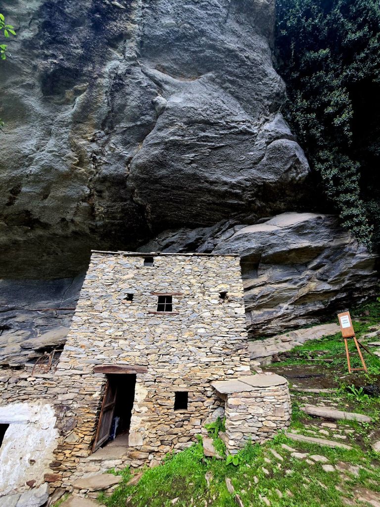 Balma Boves - Borgo Fantasma