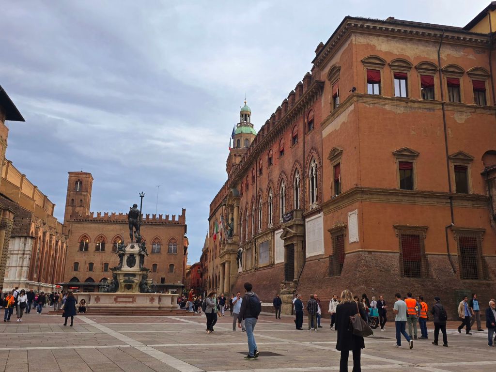 Piazza Maggiore Bologna