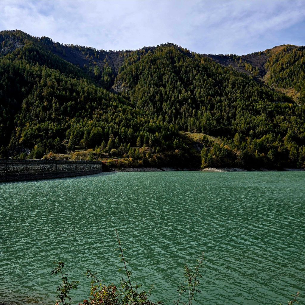 Lago di Pontechianale