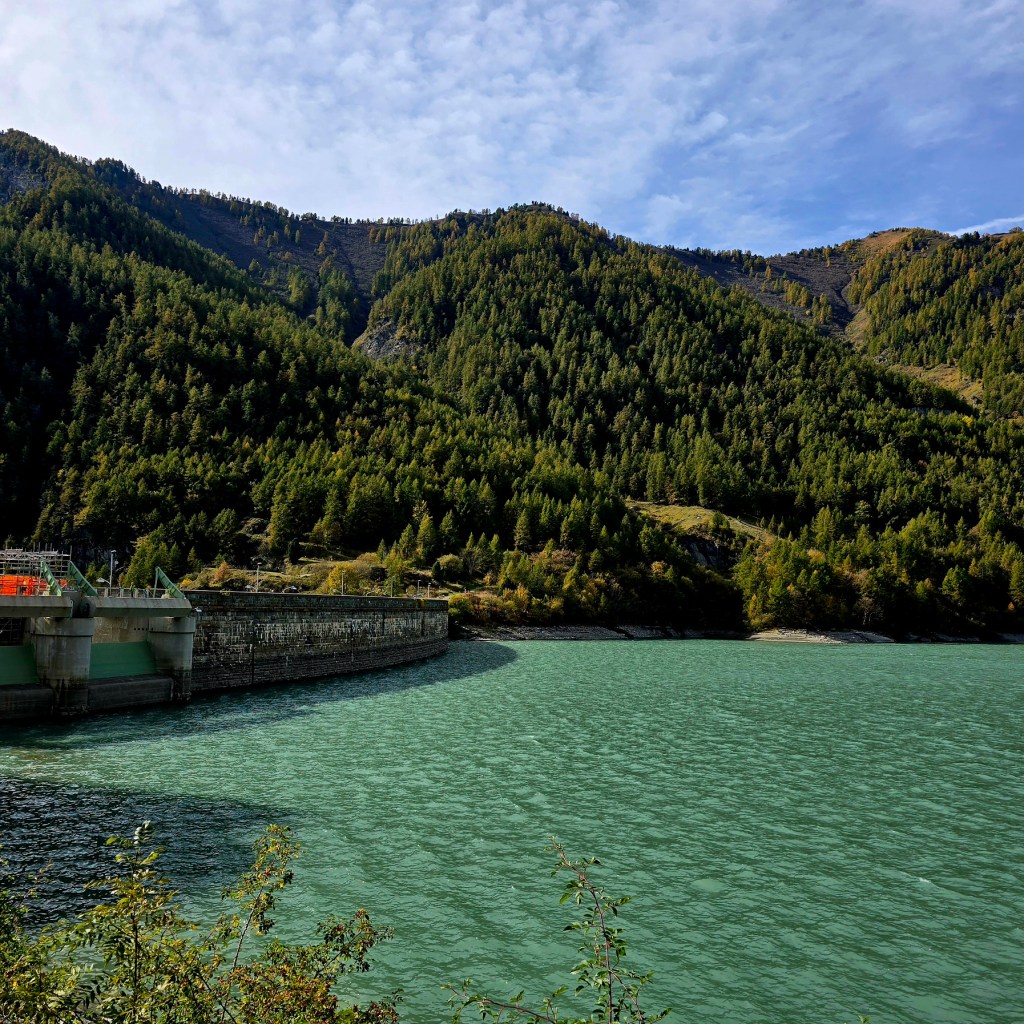 Pontechianale e Chianale: un’avventura tra paesaggi mozzafiato e borghi antichi | Sposini in&nbsp;viaggio